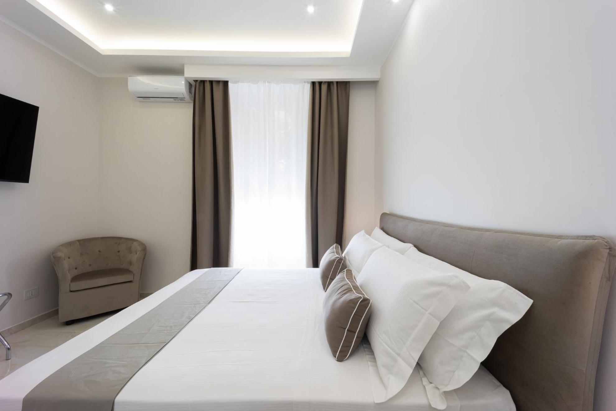 Caruso Regal House Apartment Рим Екстериор снимка