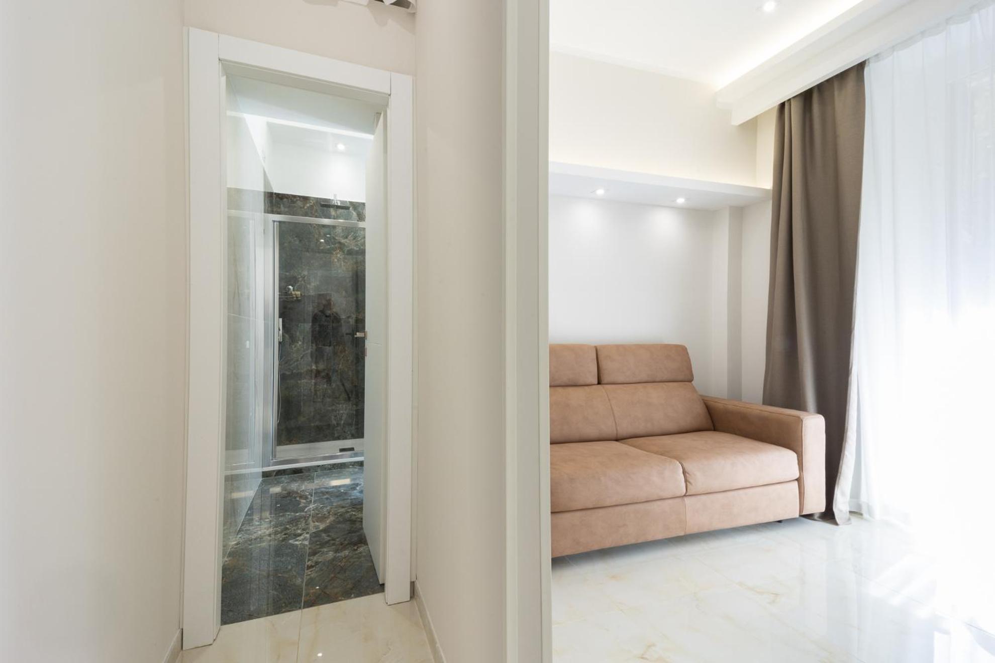 Caruso Regal House Apartment Рим Екстериор снимка