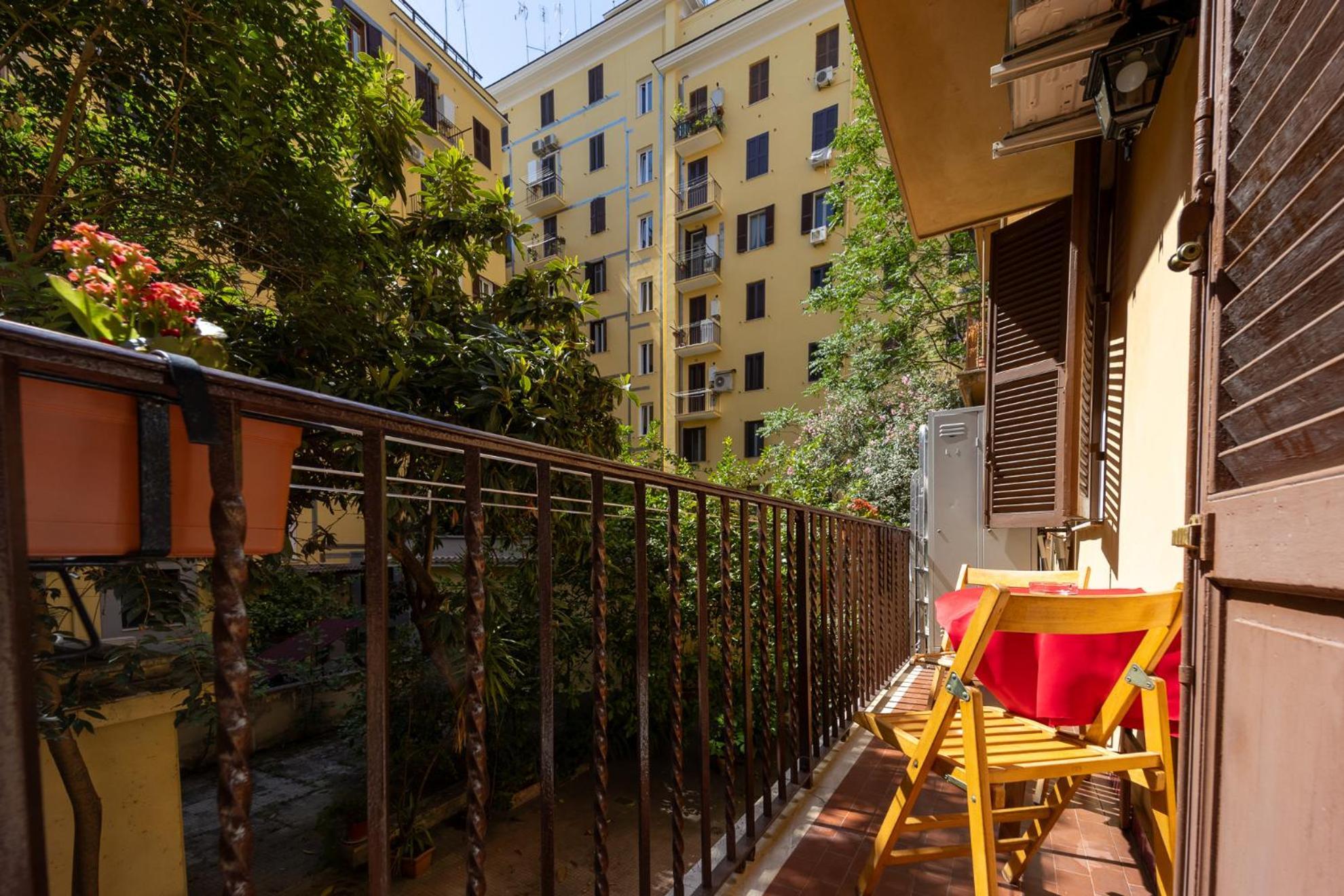 Caruso Regal House Apartment Рим Екстериор снимка